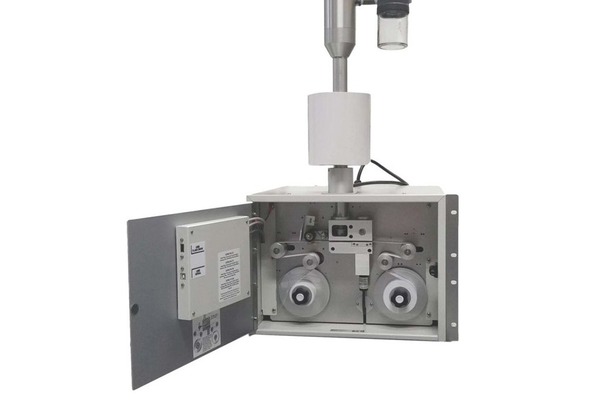 Microscopic view of glass fiber filter media