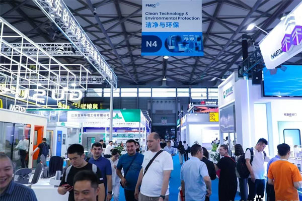 Environmental monitoring exhibition showcasing distributor support and product demonstrations