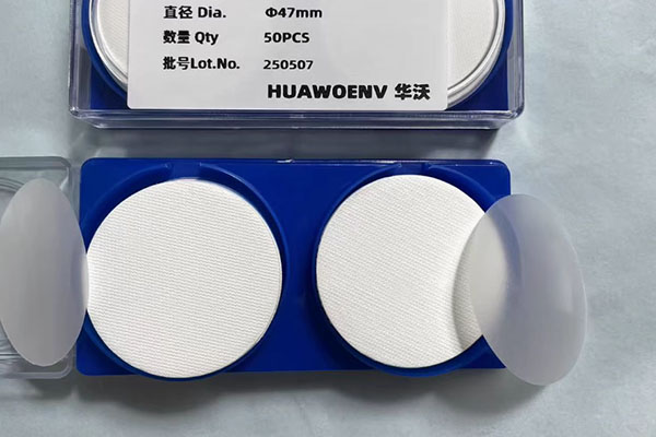 Quartz microfiber filters showcasing advanced borosilicate glass fiber construction for superior filtration performance and chemical resistance