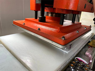 CNC Wire Cutting Machine