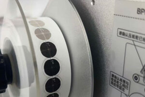 How to install BAM Glass Fiber Filter Tape Roll on the equipment?